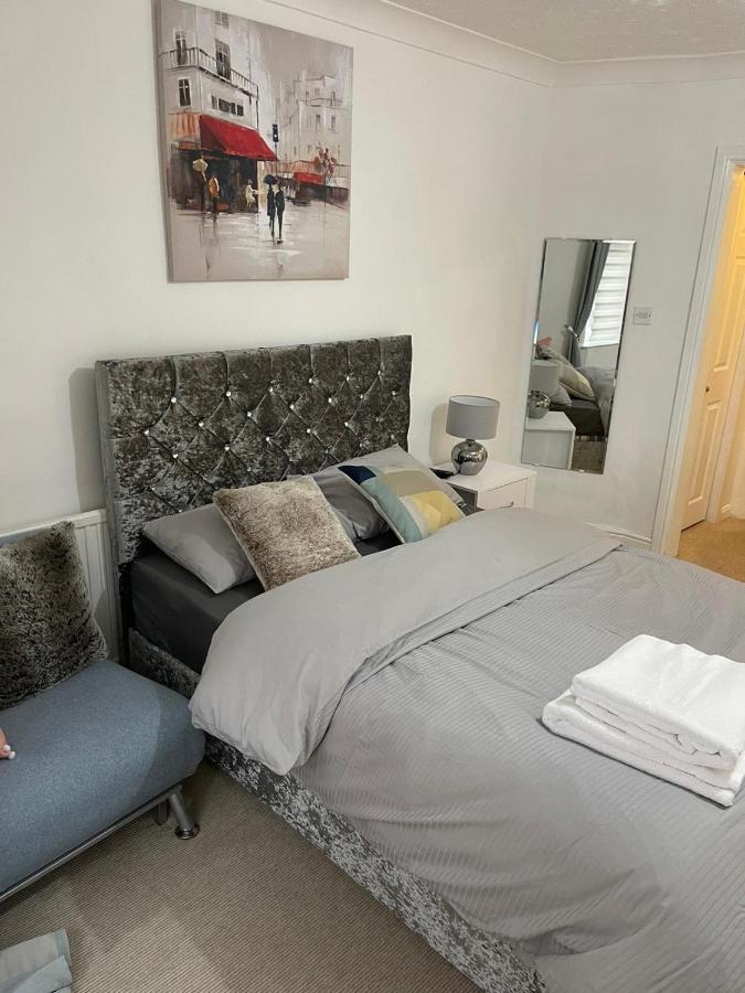 Alder En-Suites Self-Catering With Private Shower 1 Southampton Eksteriør bilde